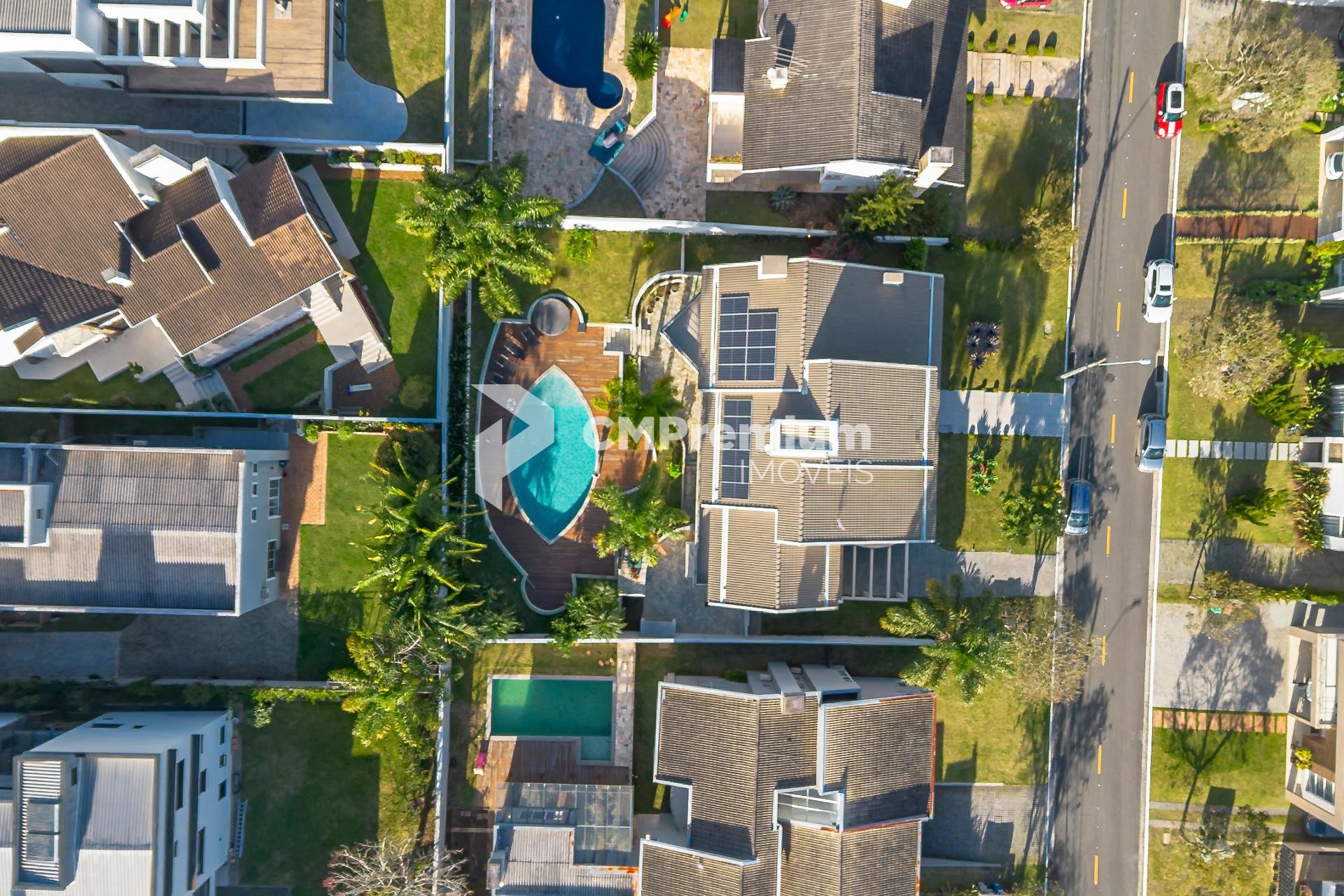 Casa  em  Alphaville Graciosa com 1.123 m  de terreno e quase ...