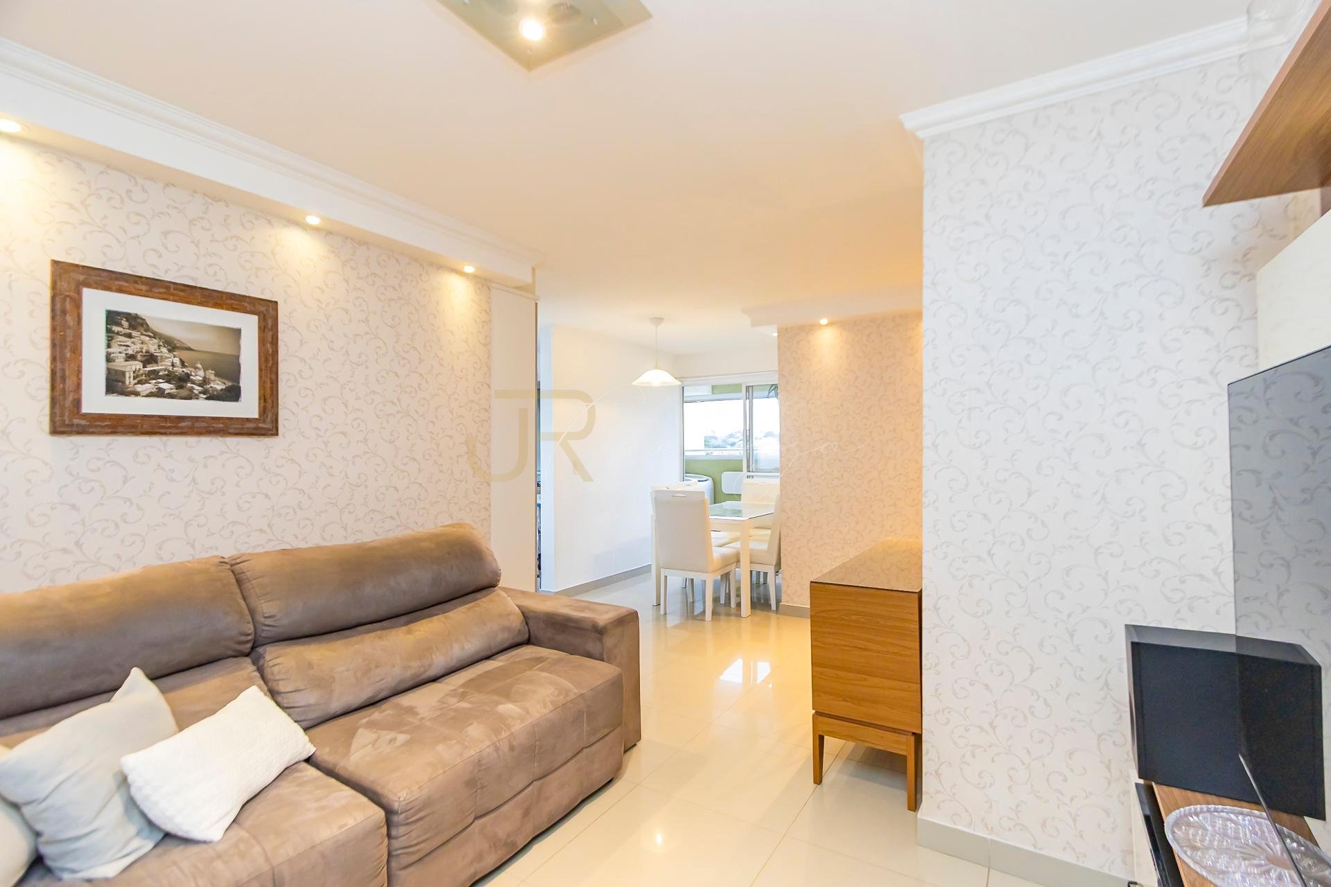 Apartamento com 2 dormitórios, vista livre, Condomínio Grand C...