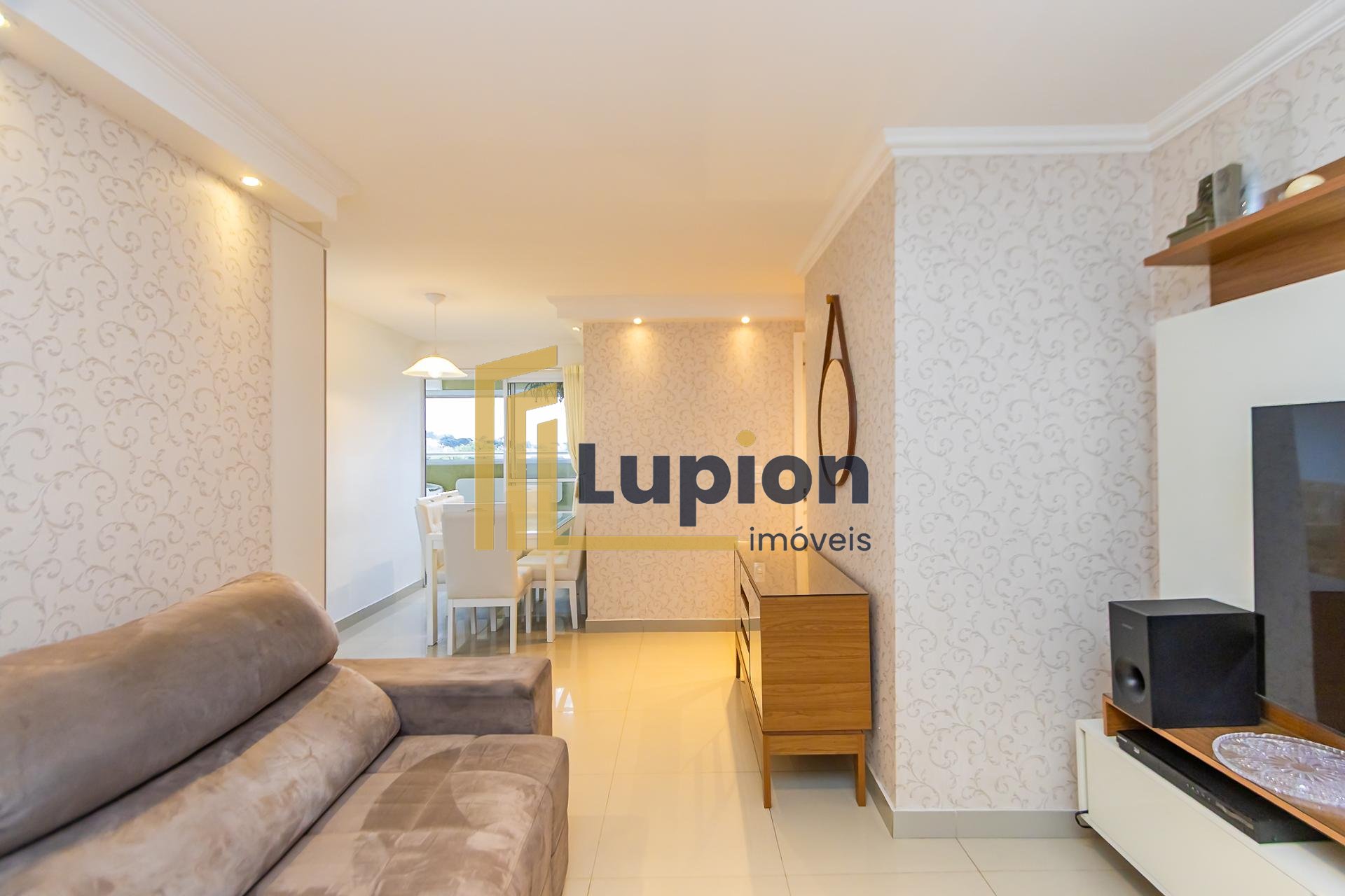 Apartamento com 2 dormitórios, vista livre, Condomínio Grand C...