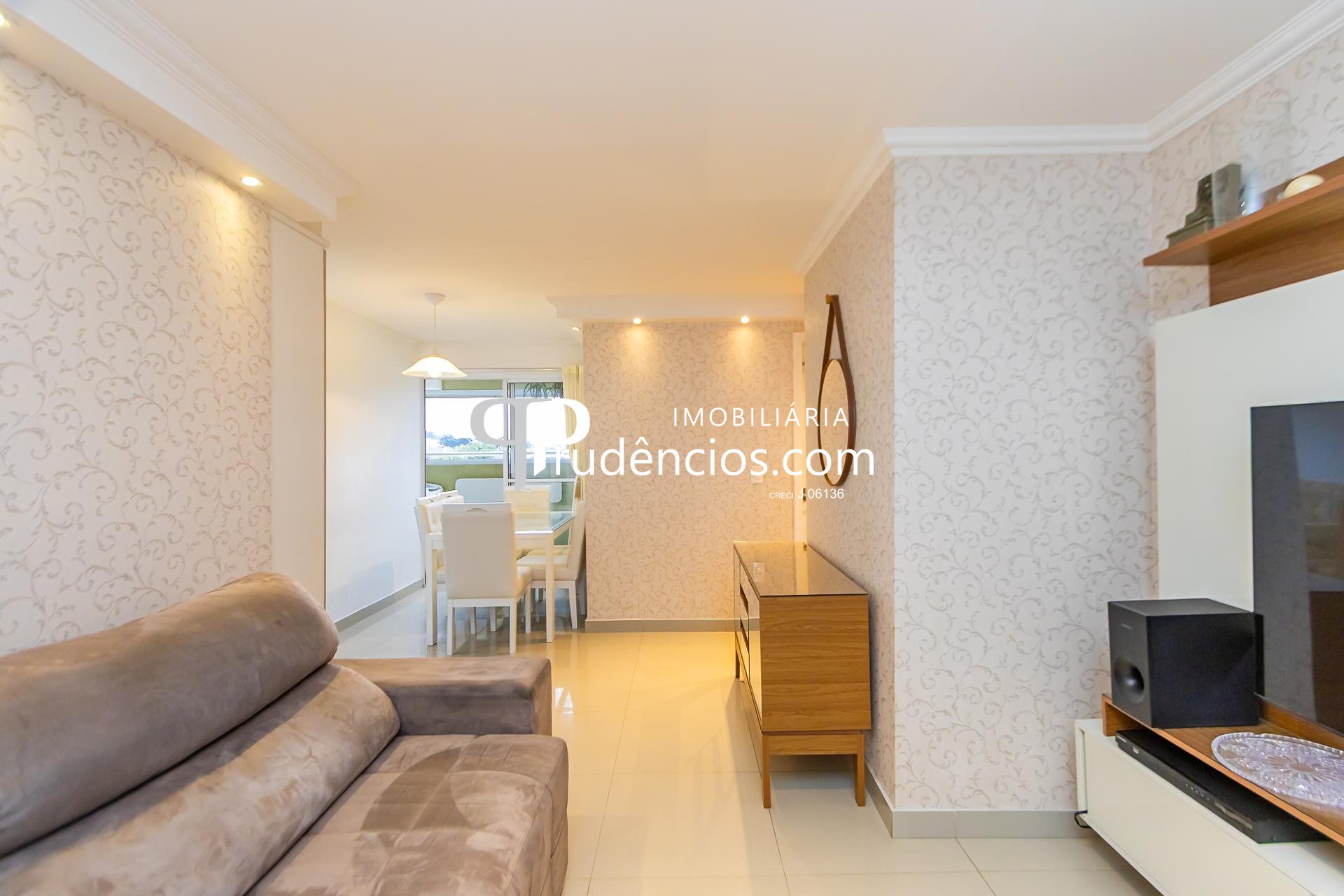 Apartamento com 2 dormitórios, vista livre, Condomínio Grand C...
