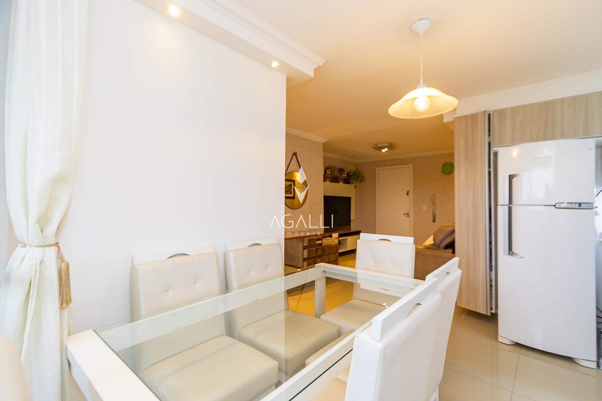 Apartamento com 2 dormitórios, vista livre, Condomínio Grand C...
