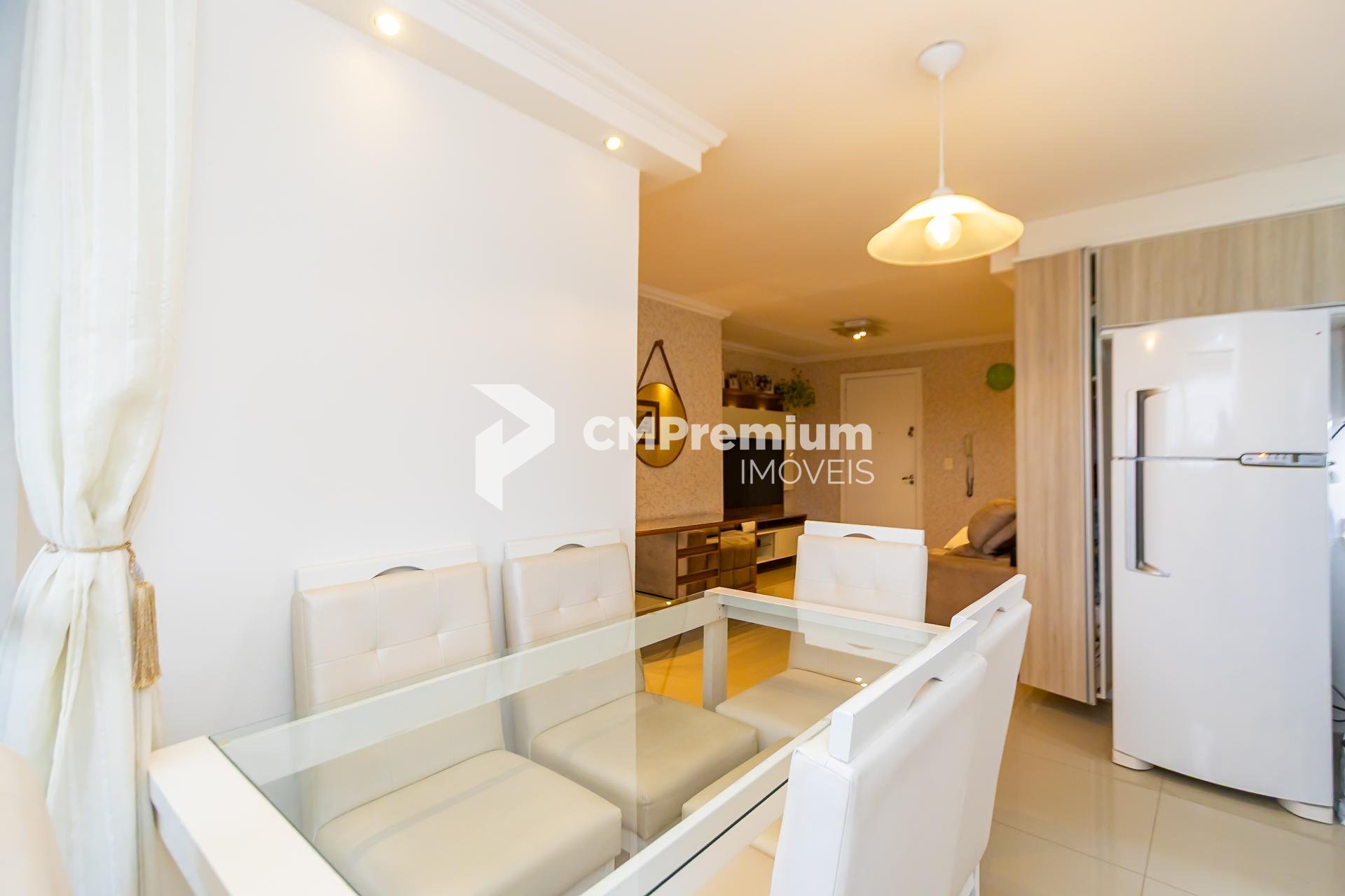 Apartamento com 2 dormitórios, vista livre, Condomínio Grand C...