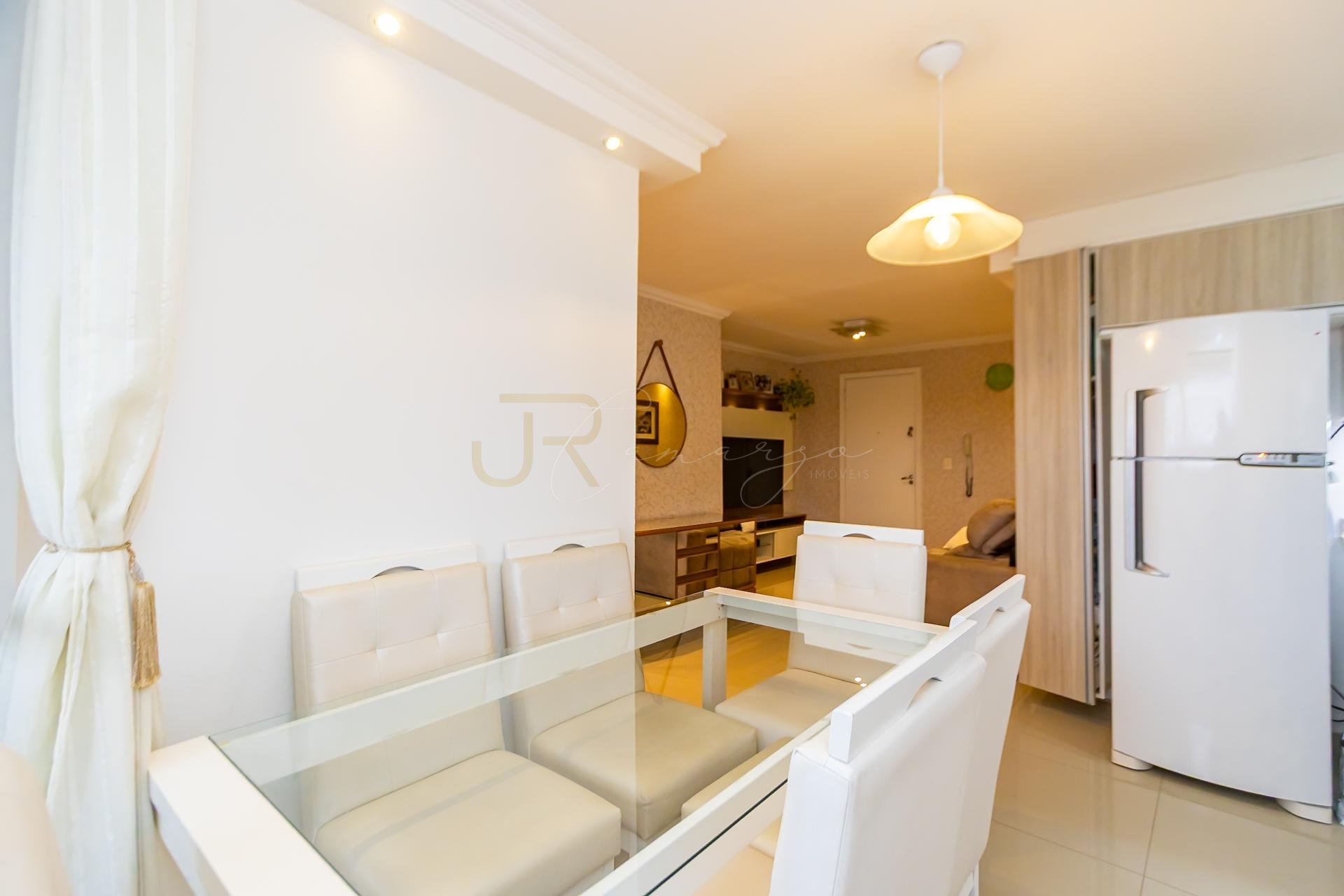 Apartamento com 2 dormitórios, vista livre, Condomínio Grand C...