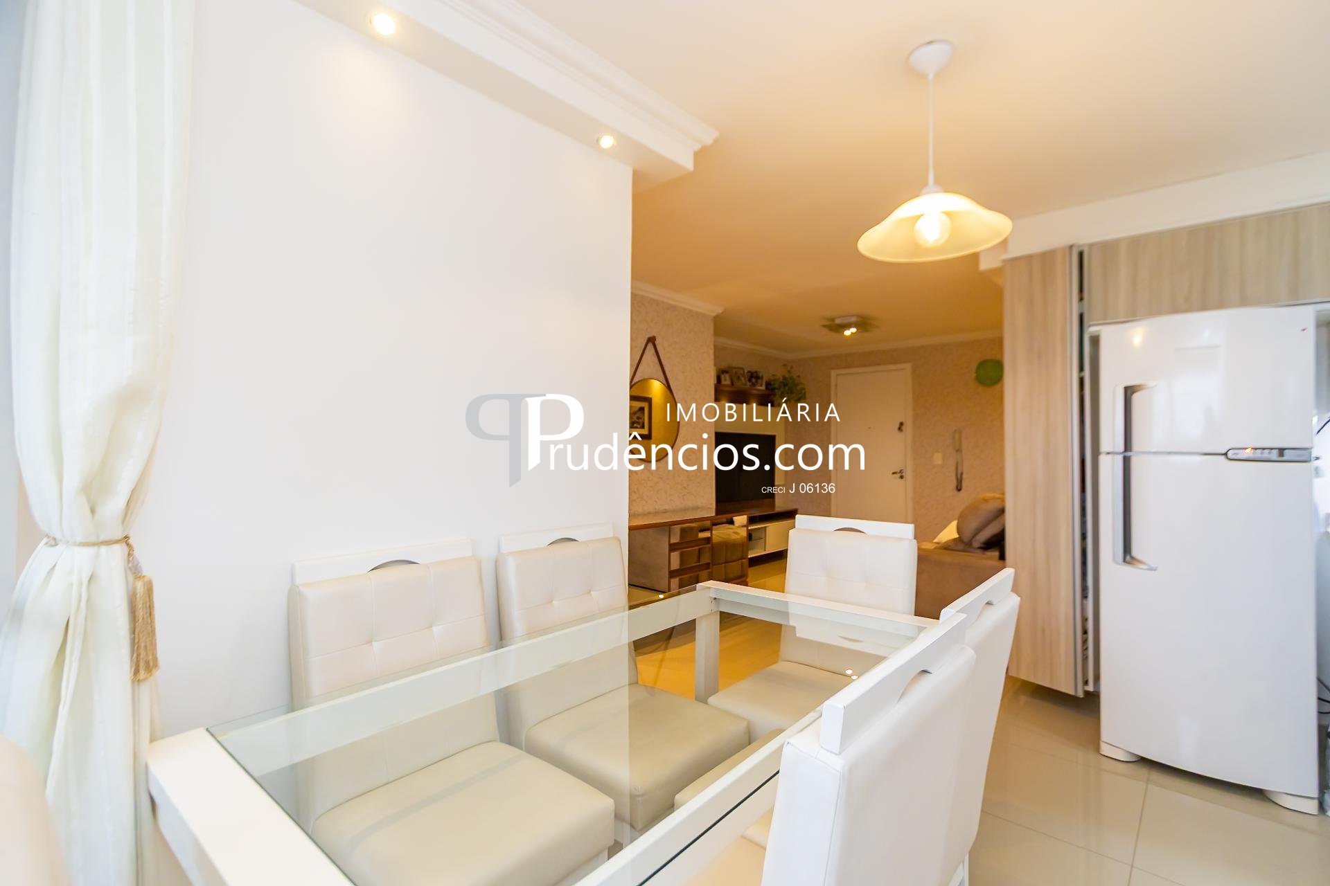 Apartamento com 2 dormitórios, vista livre, Condomínio Grand C...