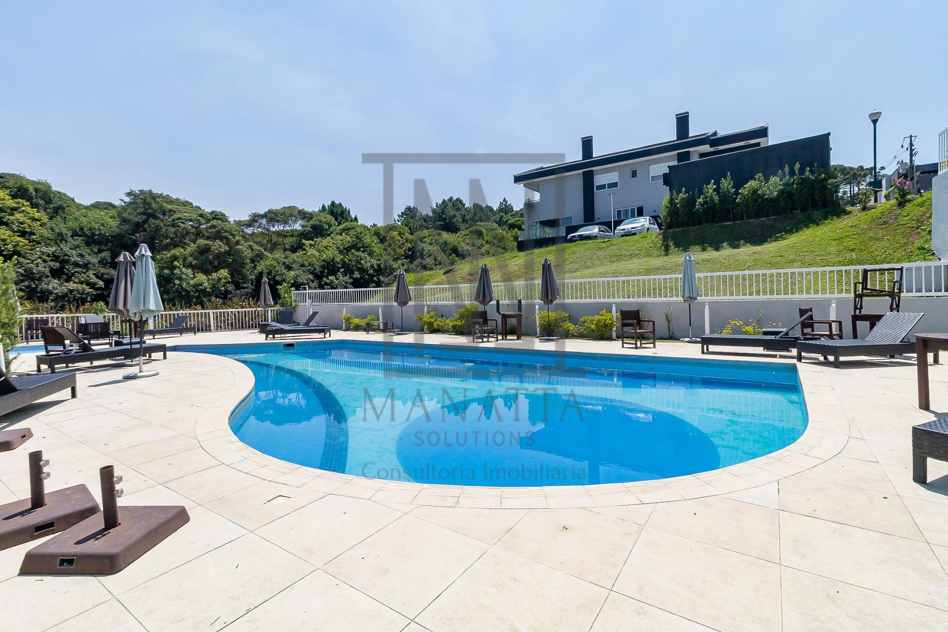 Linda casa em condominio clube na Estrada da Olaria - Paysage ...