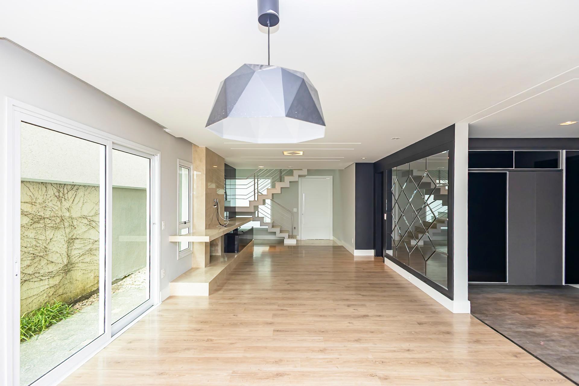 Casa mobiliada à venda 4 suites , campo comprido, CURITIBA - PR