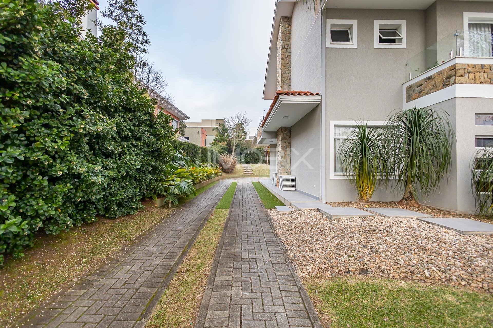 Casa à venda, 4 suítes no Alphaville Graciosa, PINHAIS - PR