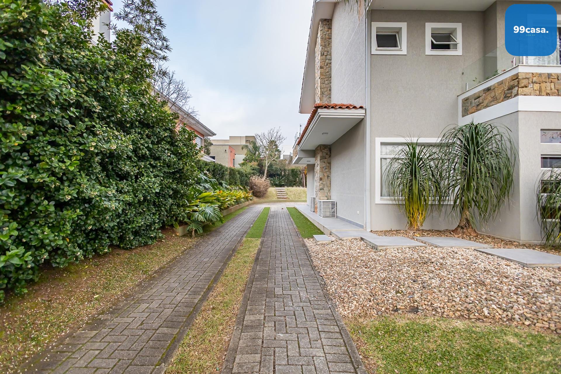 Casa à venda, 4 suítes no Alphaville Graciosa, PINHAIS - PR