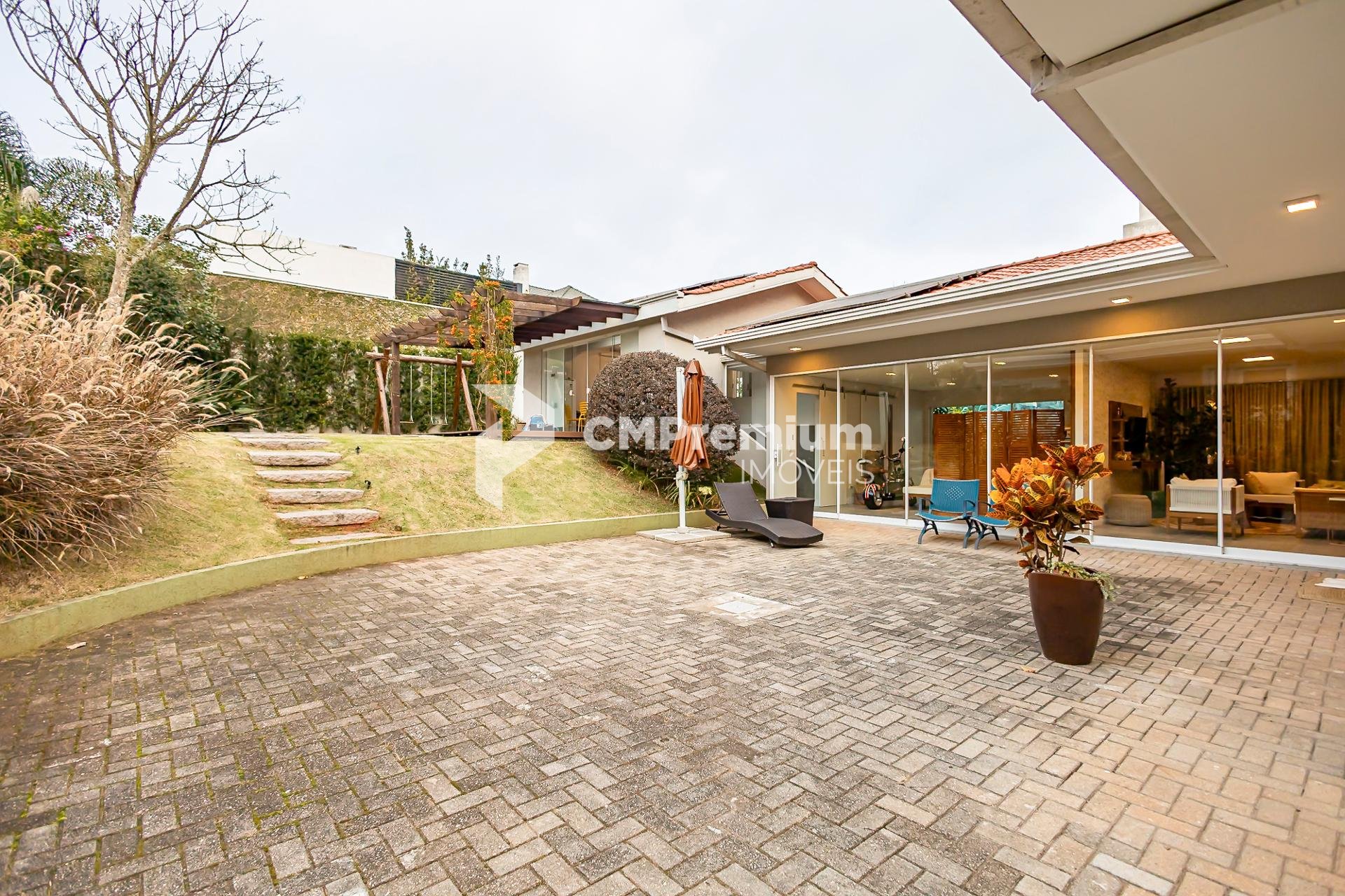 Casa à venda, 4 suítes no Alphaville Graciosa, PINHAIS - PR
