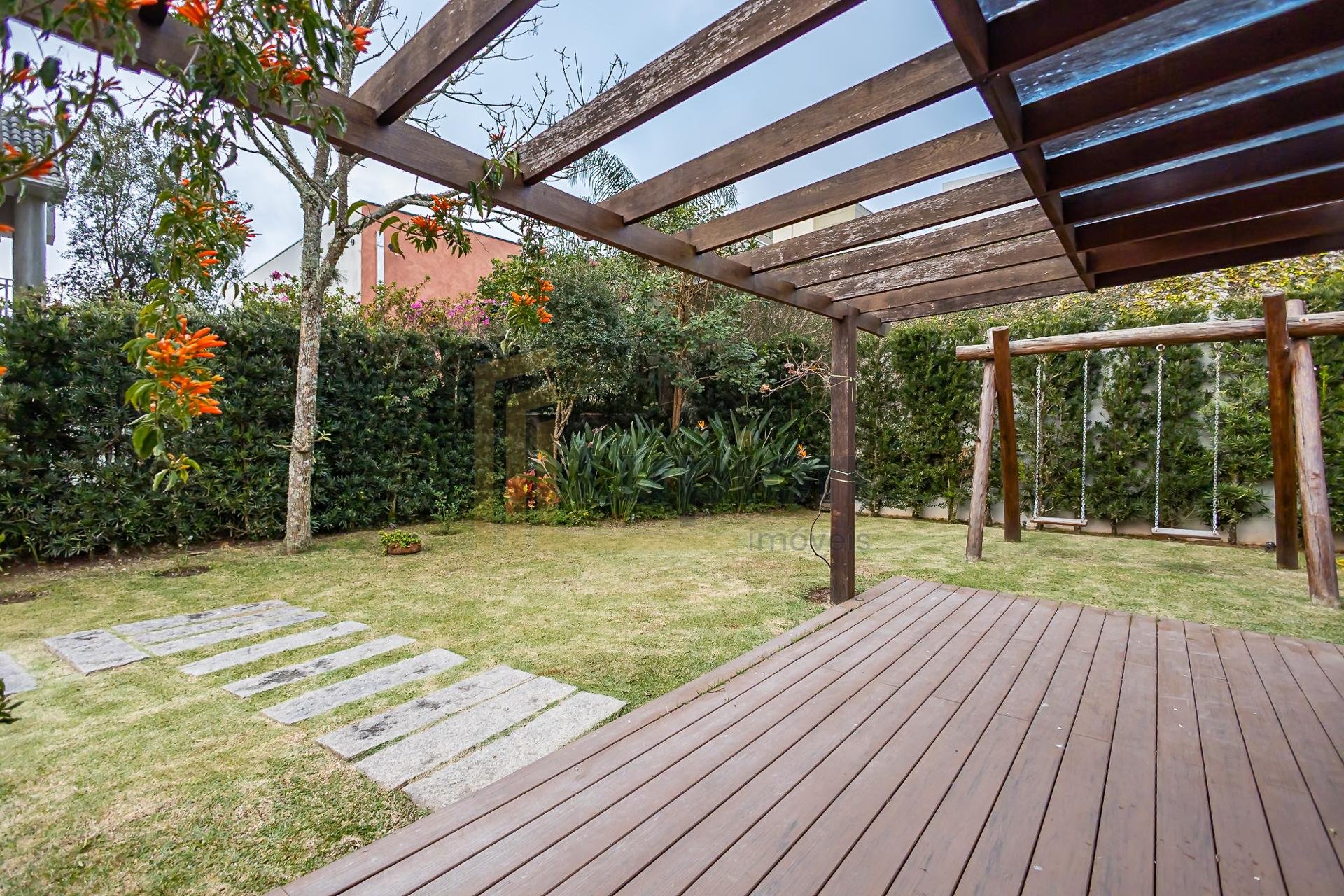 Casa à venda, 4 suítes no Alphaville Graciosa, PINHAIS - PR