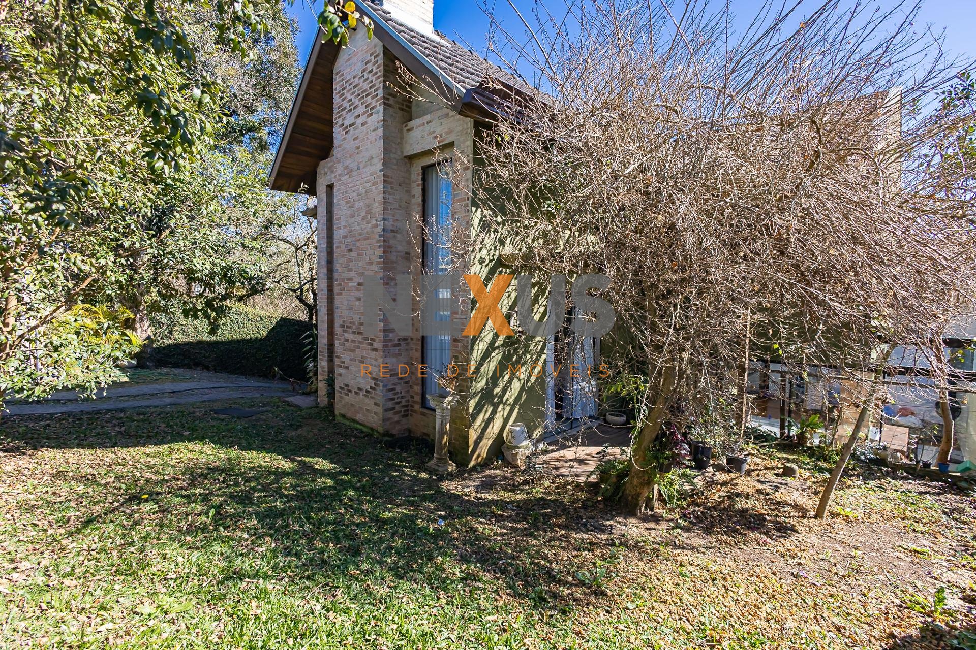 Casa em Condomínio Curitiba  3 Quartos, Suíte, Lareira, SPA e ...