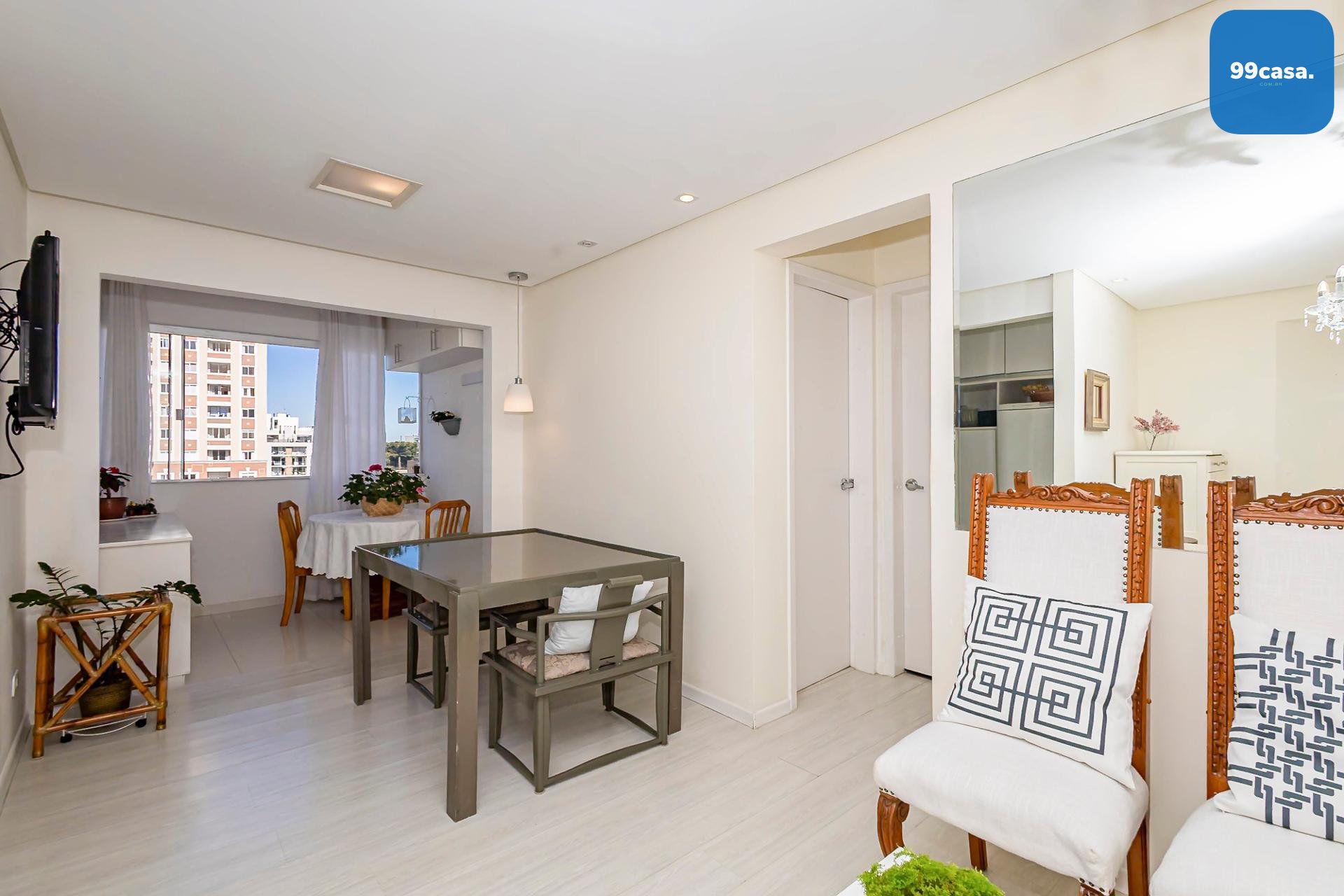 Apartamento 5  Andar à Venda no Cabral | 2 Quartos | Vista 360...