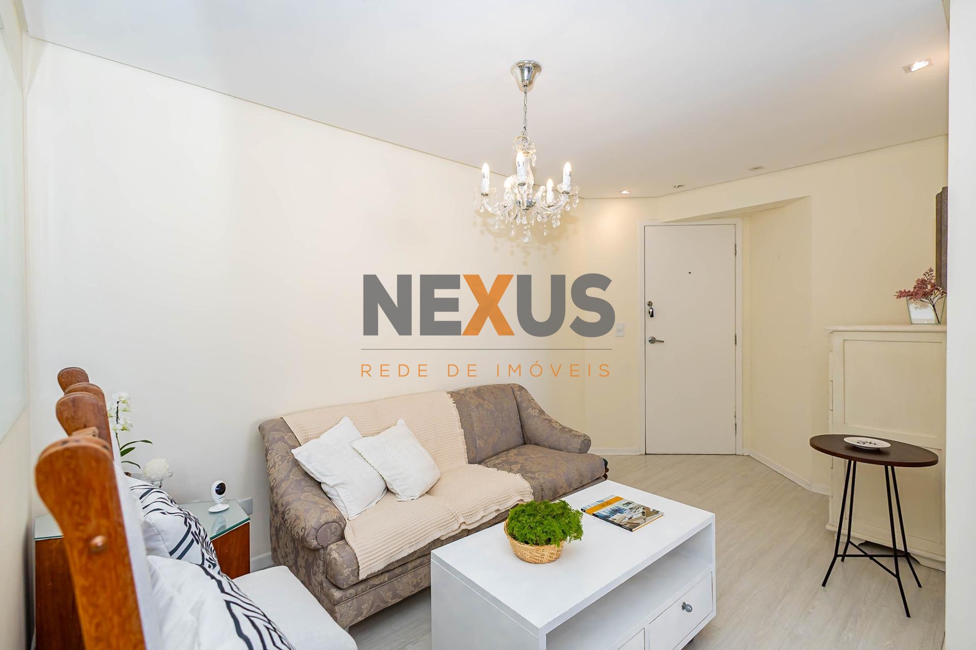 Apartamento 5  Andar à Venda no Cabral | 2 Quartos | Vista 360...