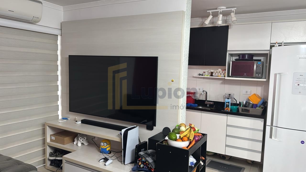 Porteira Fechada - Apartamento Completo no  9  andar,  com 2 d...