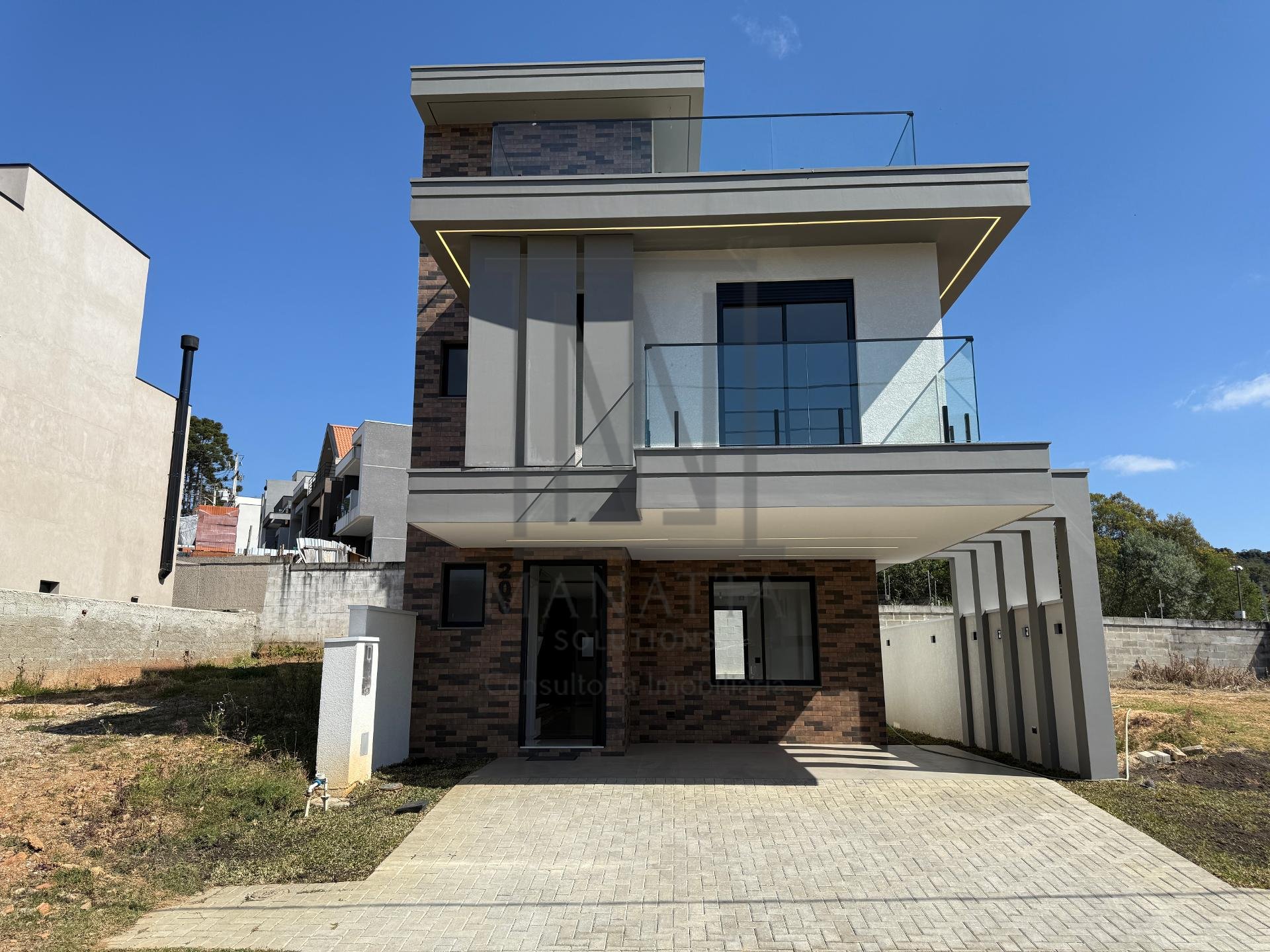 Casa com 4 dormitorios em condominio, santa cândida, CURITIBA ...