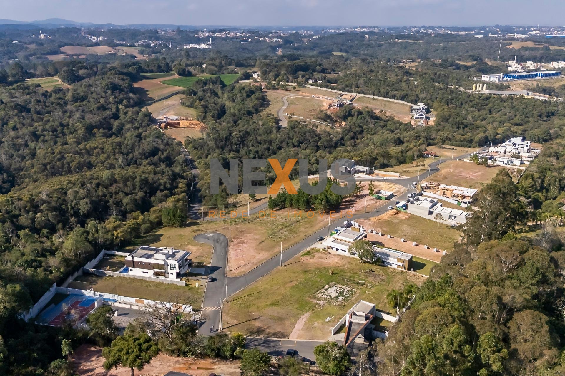 Terrenos em condominio, 1.142 m  privativos R  990.000  - Sant...
