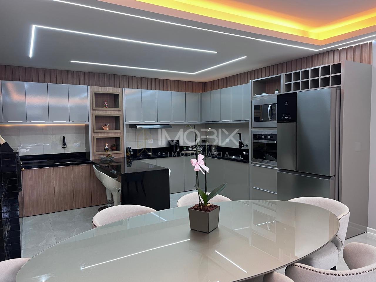 Alugue Casa Reformada em Pinhais  3 Quartos, Suíte com Closet ...