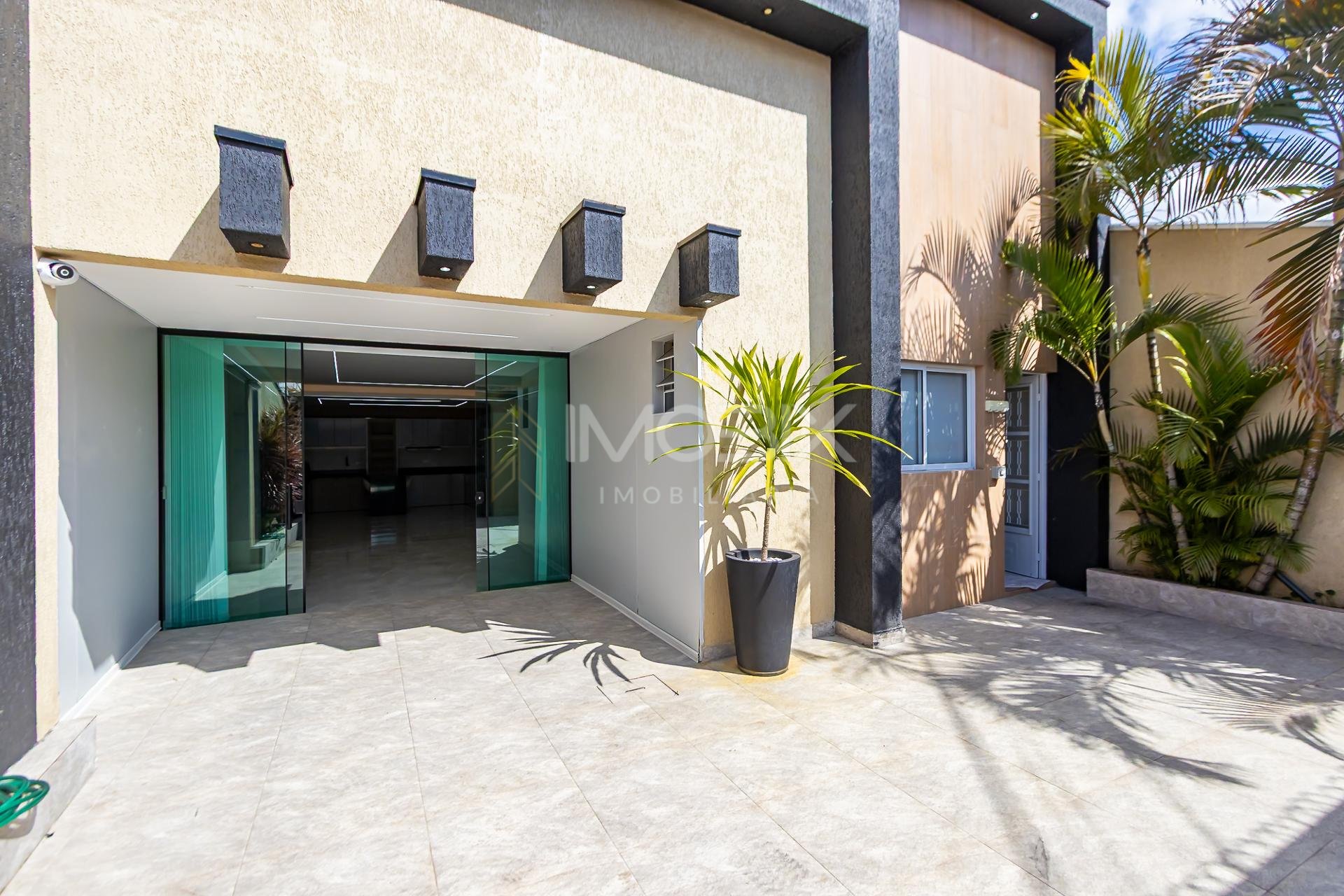 Alugue Casa Reformada em Pinhais  3 Quartos, Suíte com Closet ...