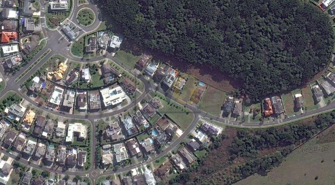 Terreno de esquina com 920 m2 à venda, alphaville graciosa, PI...