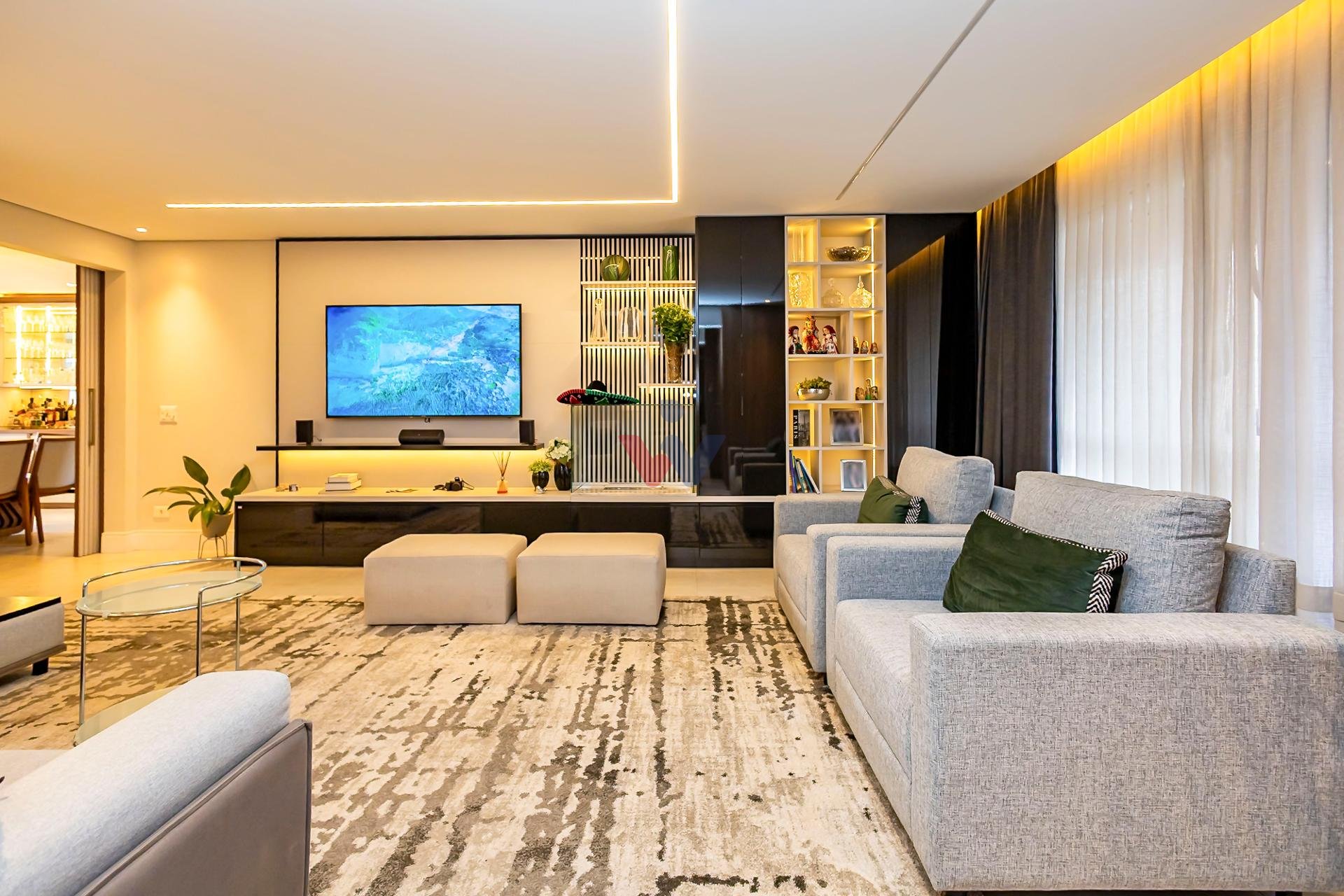 Porteira Fechada no Cabral | 183m  Alto Padrão | Ed. Rio Ottaw...