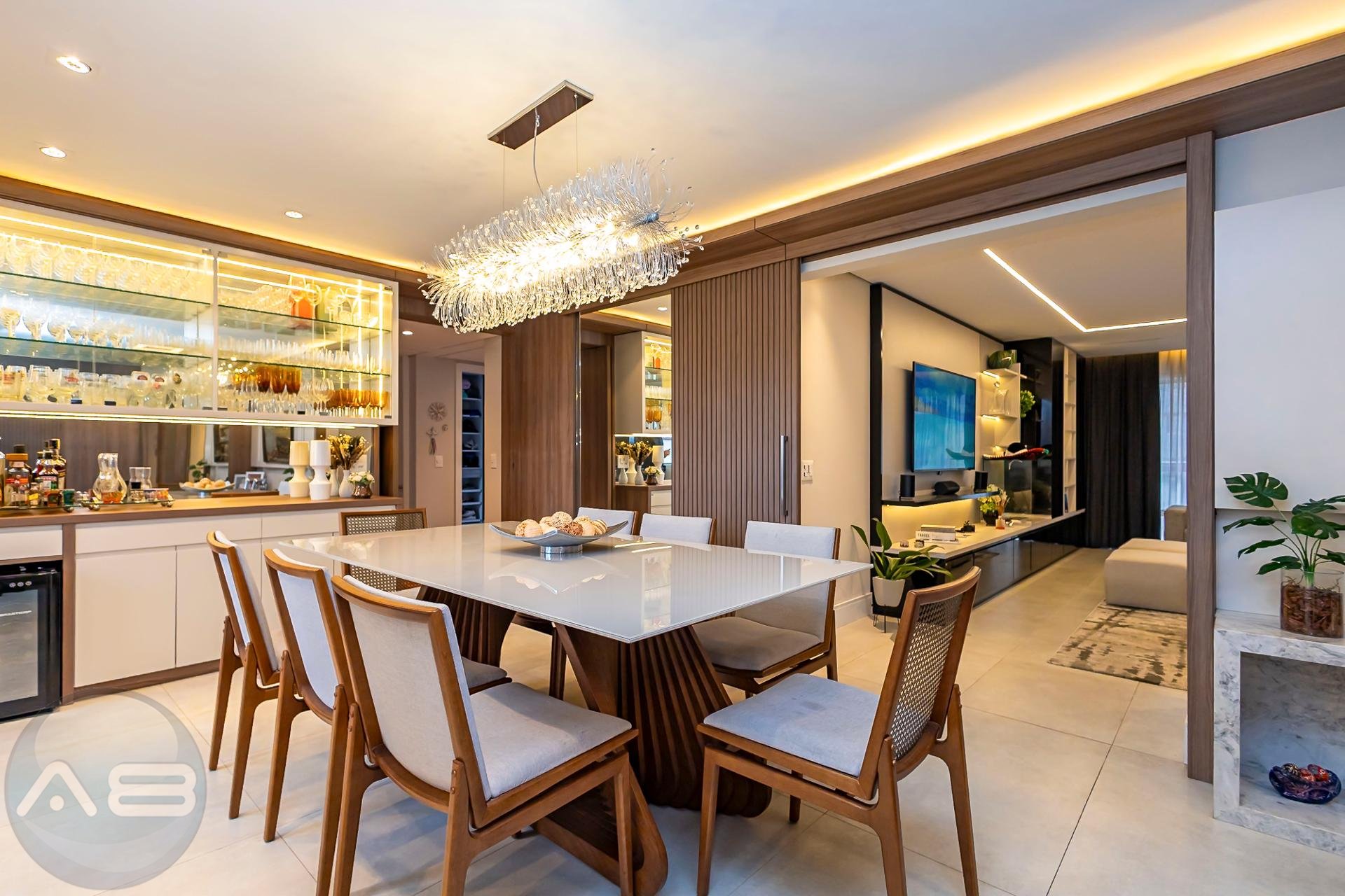 Porteira Fechada no Cabral | 183m  Alto Padrão | Ed. Rio Ottaw...