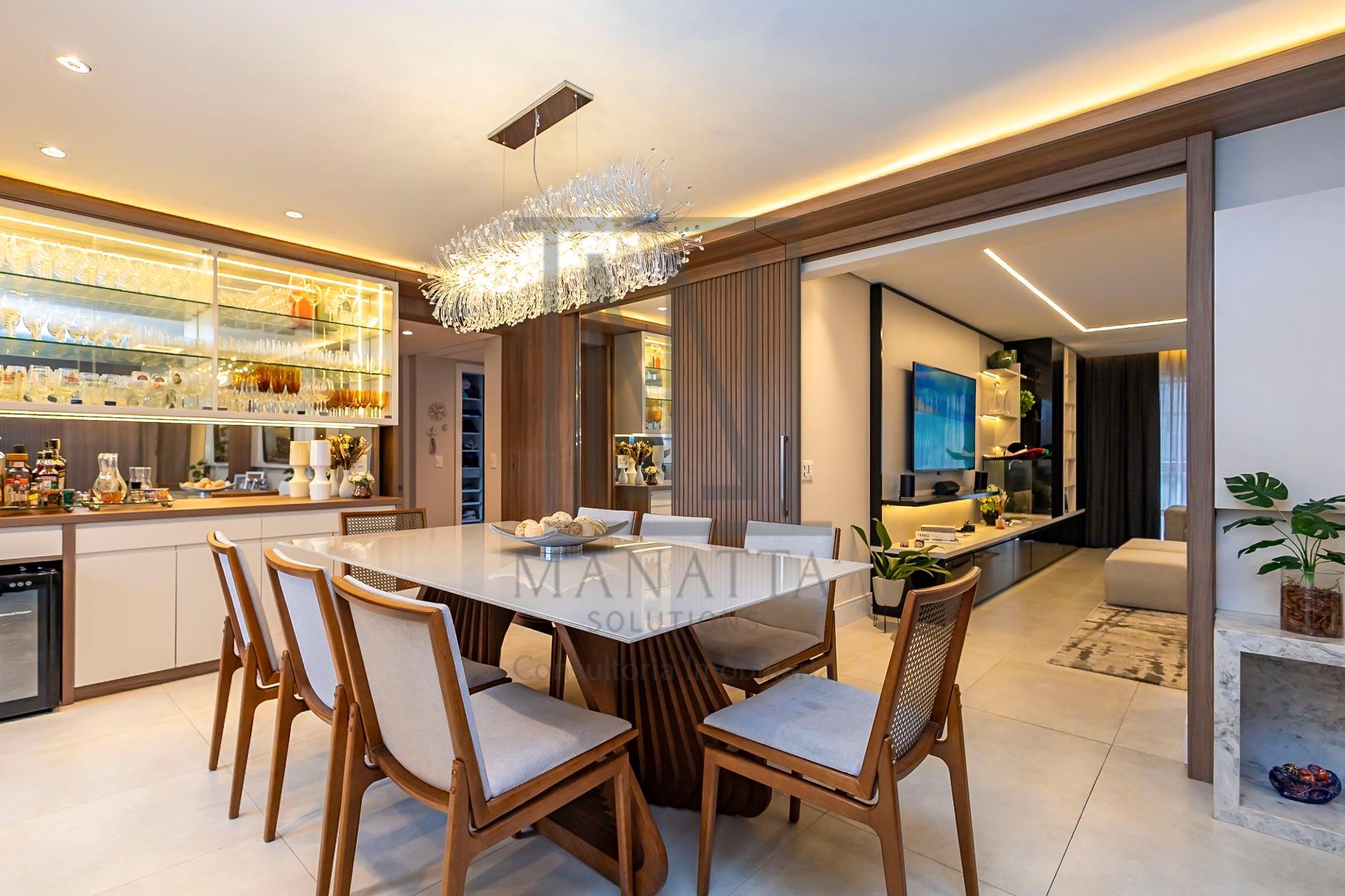 Porteira Fechada no Cabral | 183m  Alto Padrão | Ed. Rio Ottaw...