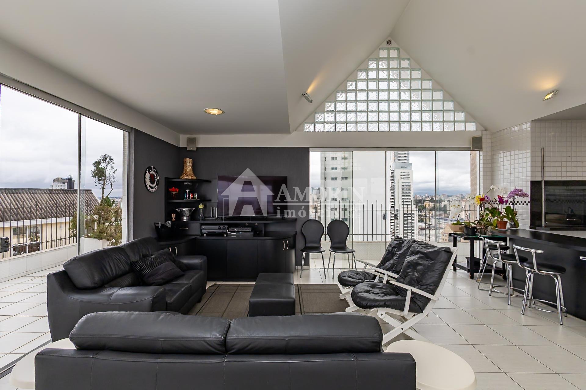 20  andar, Cobertura Triplex, Centro Cívico, 4 Vagas, Gourmet ...