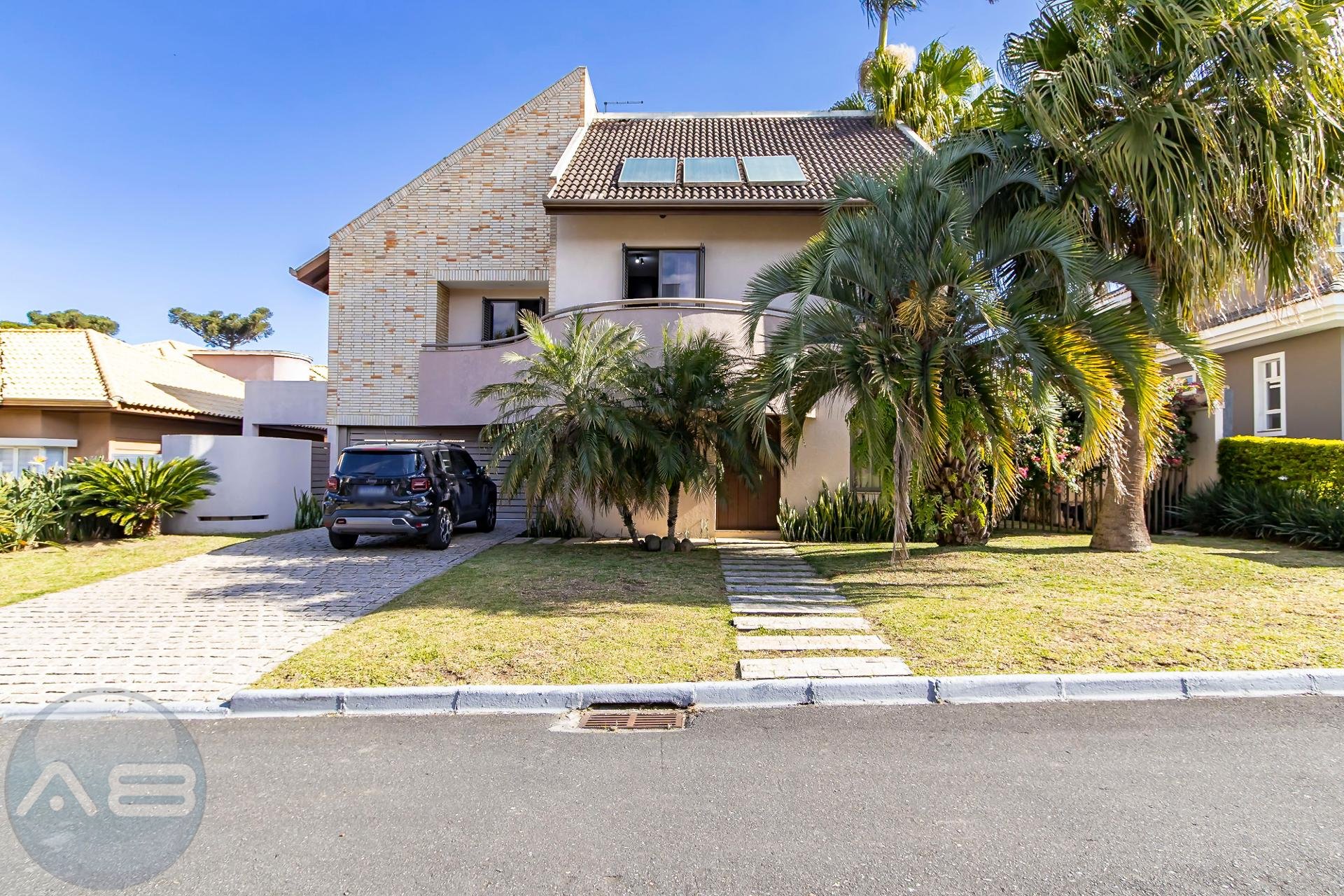 Casa com 278m  no condomínio Pinefields, Pinhais  4 Quartos  2...