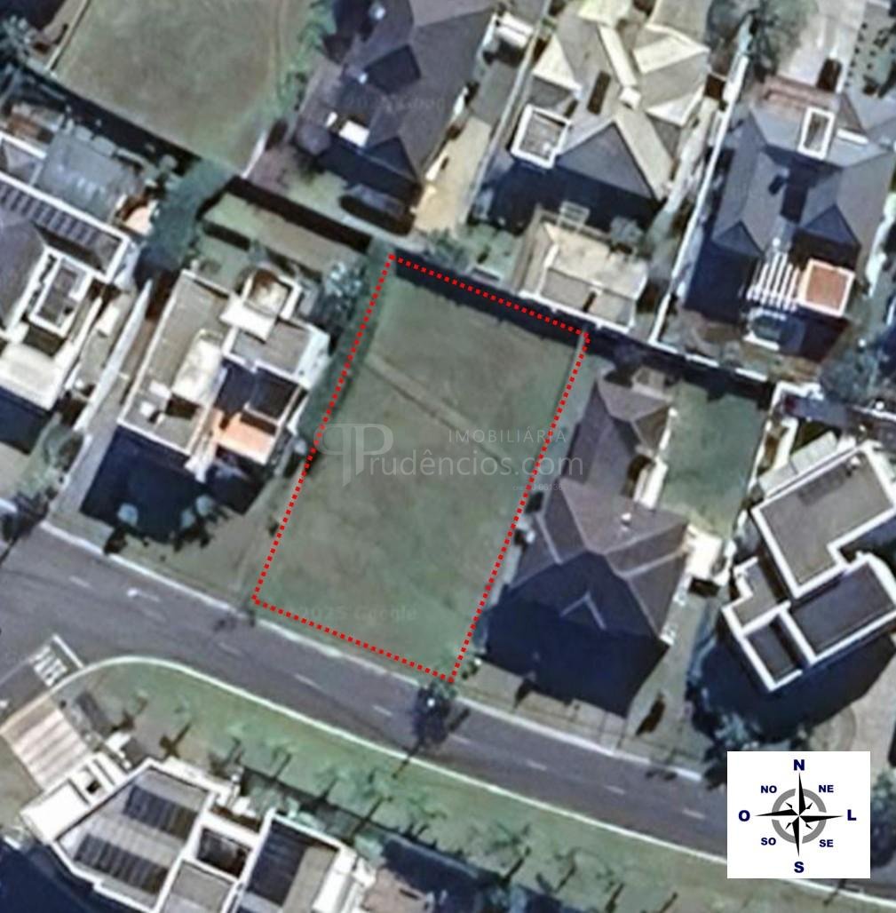 Casa 5 Qts, 244m2 6 Vagas e Quintal Gourmet em Pinhais. Viva c...