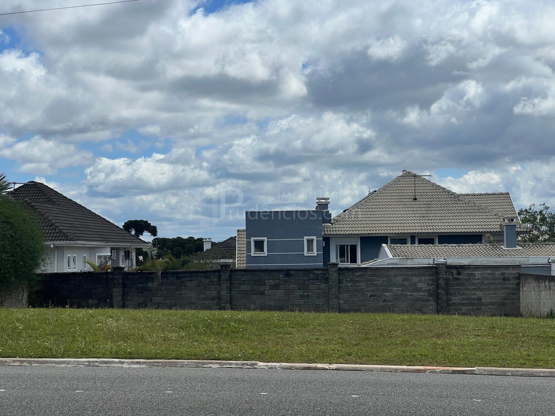 Terreno PLANO à venda ALPHAVILLE GRACIOSA, PINHAIS - PR