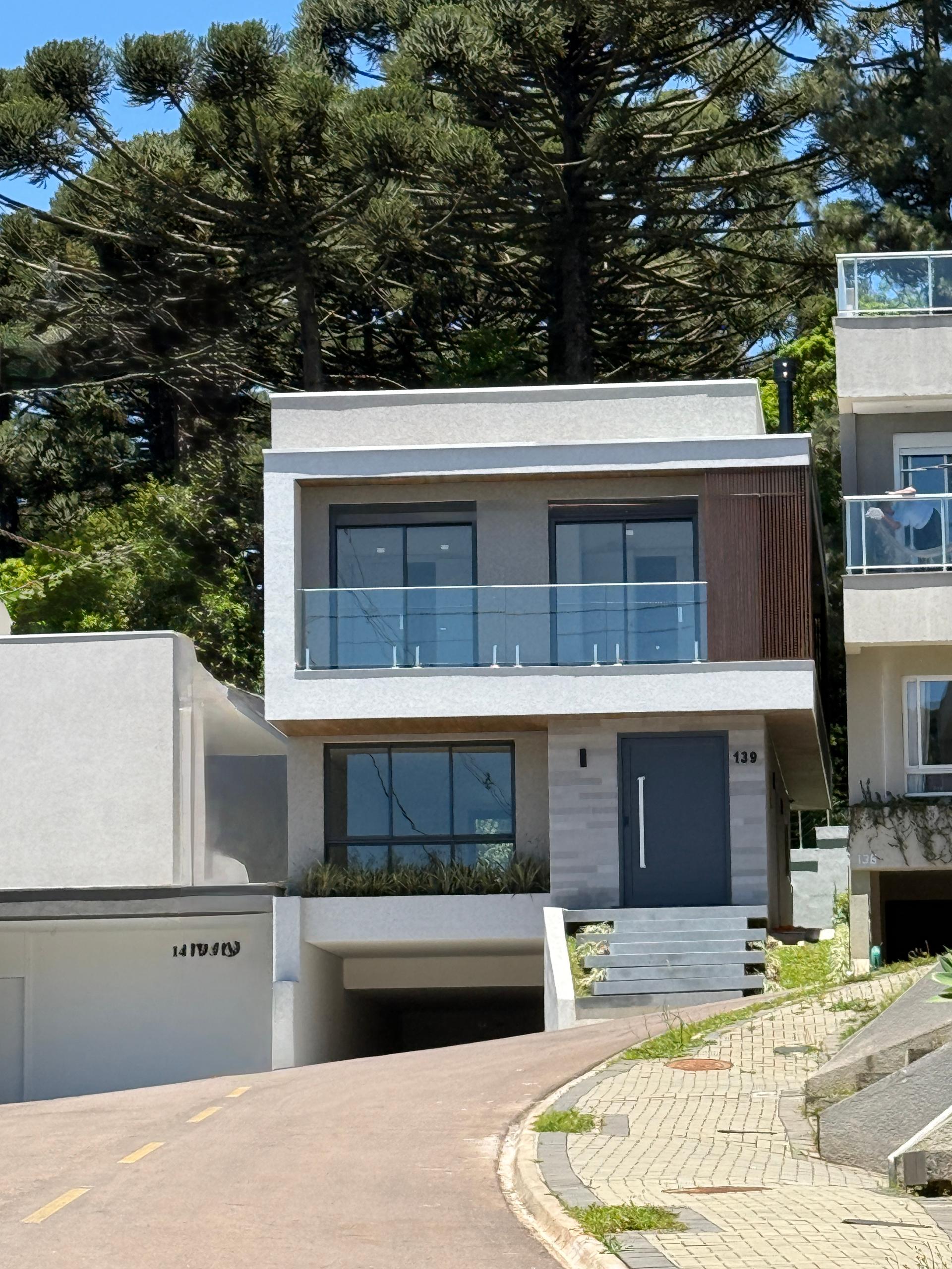 Casa à venda 230m2 privativos, santa cândida, CURITIBA - PR