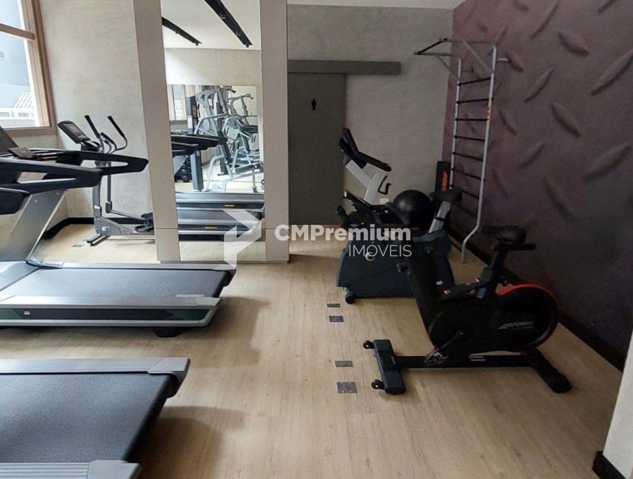 DUPLEX NO CORAÇÃO DO BATEL, 95m  privativos, 2 vagas. Rua Gute...