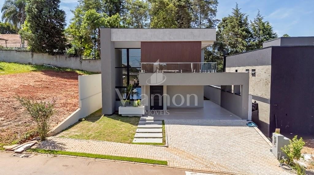 Linda casa no melhor condomínio de Campo Largo 4 dormitórios, ...