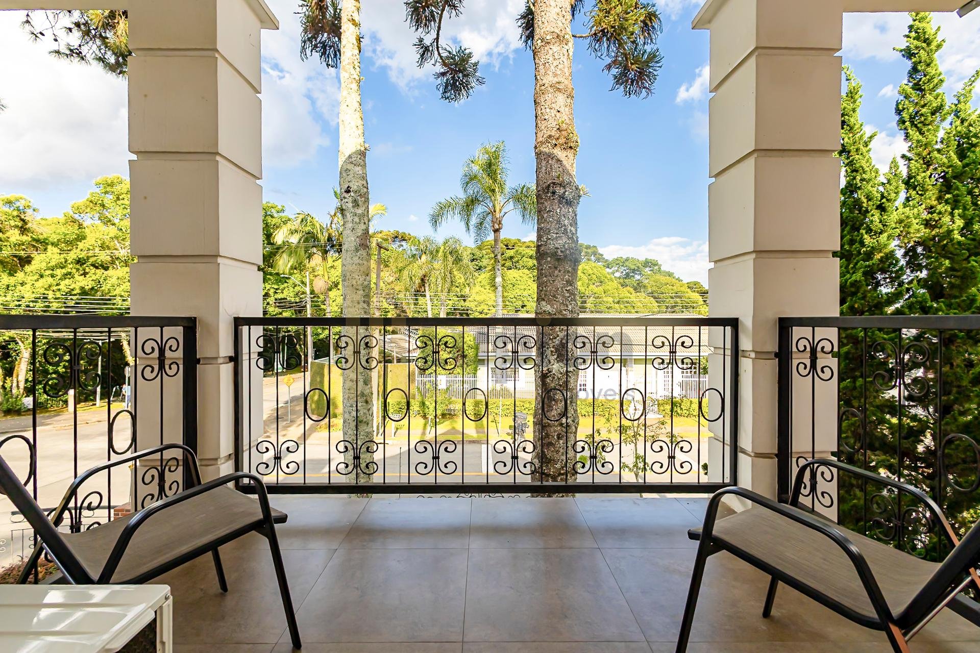 Casa Icônica no Jardim Social em frente do Bosque de Portugal ...