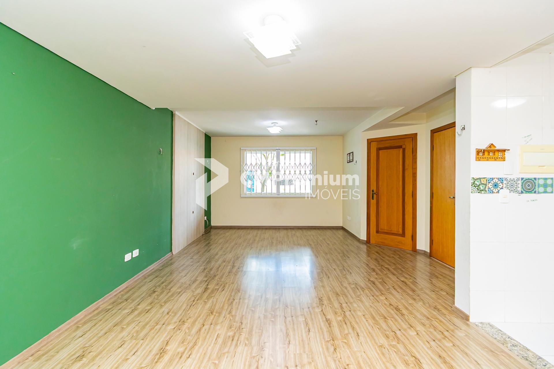 Cajuru Sobrado 3 Dorms, Suíte c  Hidro, Ático, Perto de Tudo