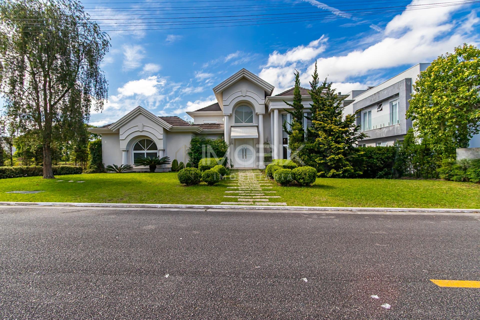 Casa à venda, 4 dorm, 4 vagas - Alphaville Graciosa, PINHAIS - PR