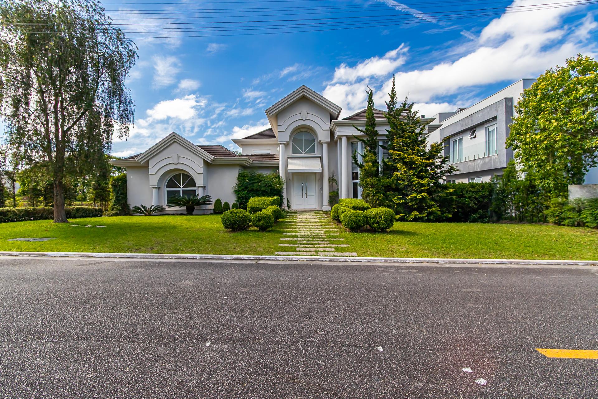 Casa à venda, 4 dorm, 4 vagas - Alphaville Graciosa, PINHAIS - PR