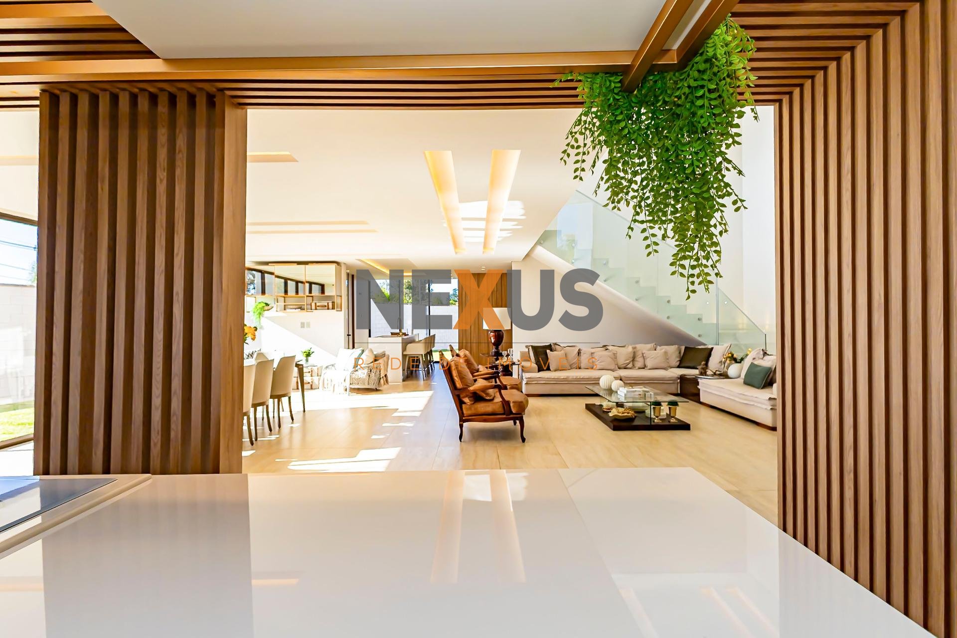 Linda Casa Vista Parque no Alphaville Graciosa, PINHAIS - PR