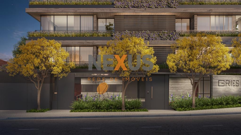 Apartamento à venda em frente ao MON. 166m privativos, 3 suit...