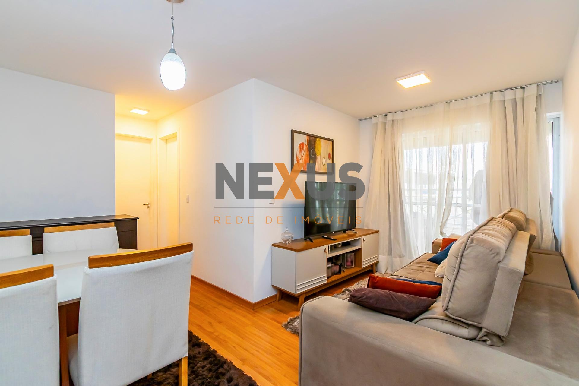 Apartamento com 2 dormitórios, Condomínio Grand Chateau, Pinh...