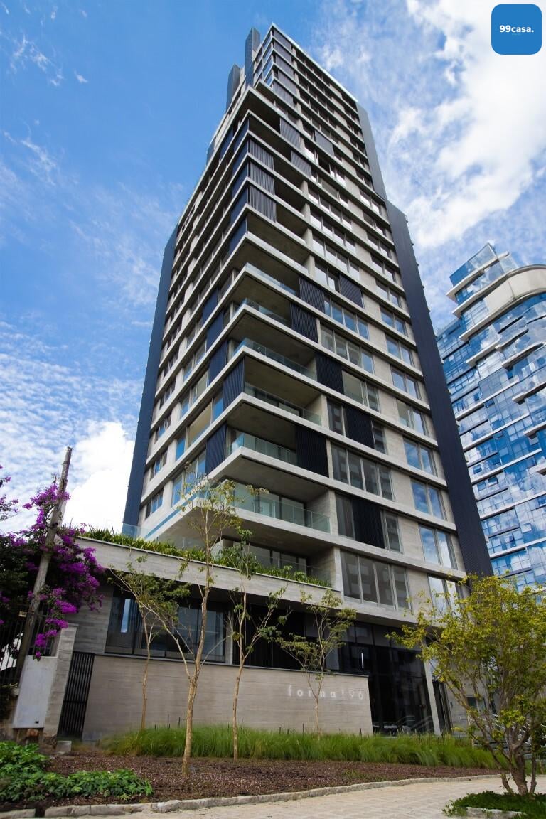 EXCELENTE apartamento 3 suites, 4 vagas no JUVEVE, 265m  priva...