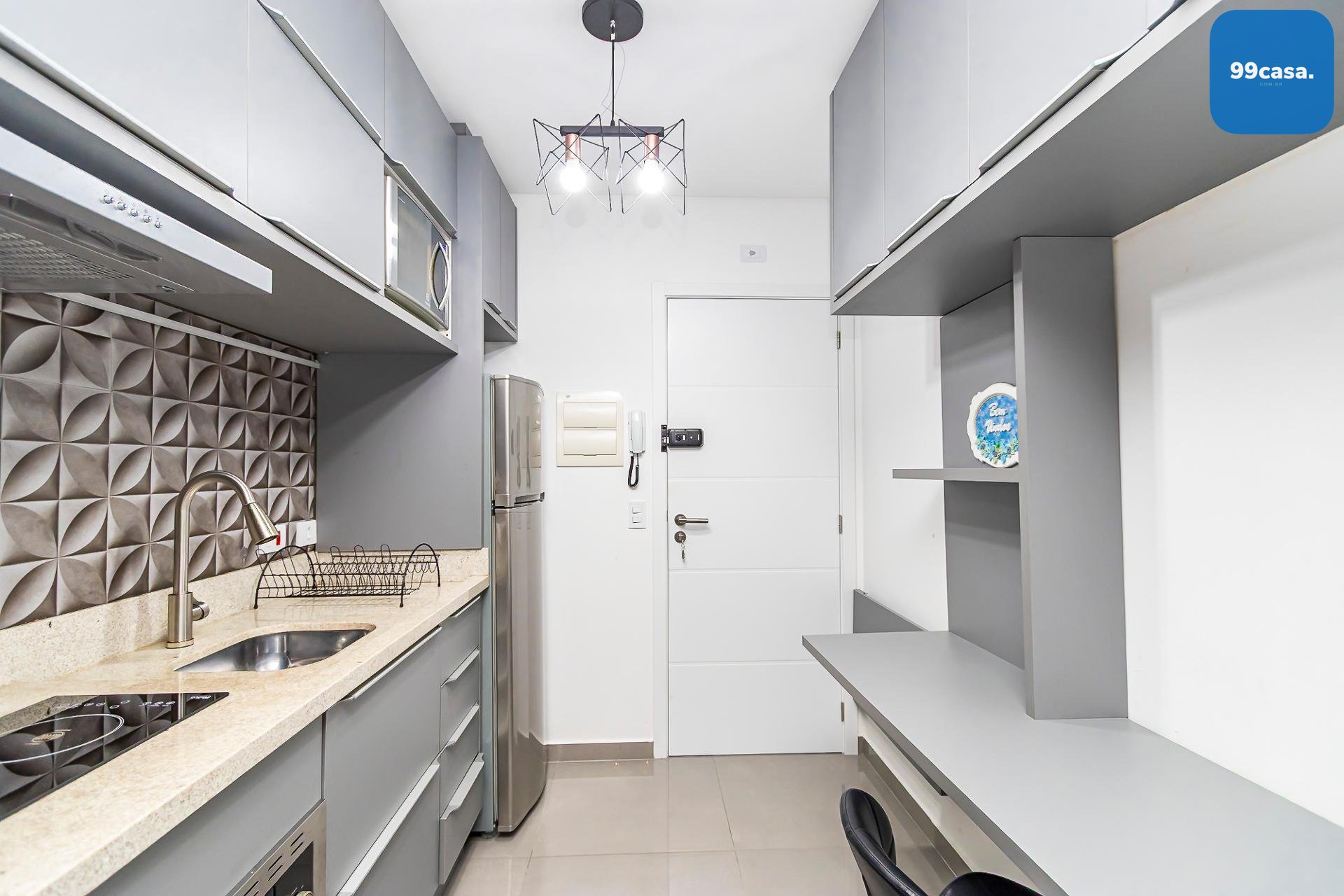 Studio Log  no Centro de Curitiba| Lazer Completo  Piscina, Ac...