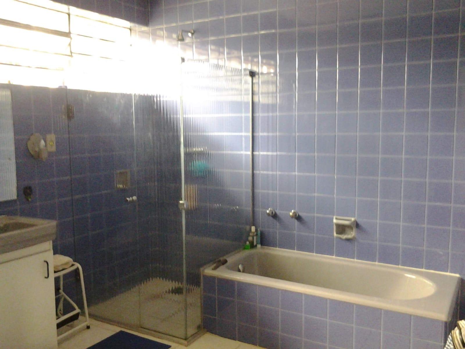 Casa para Locação 4 quartos 4 vagas Hugo Lange, CURITIBA - PR