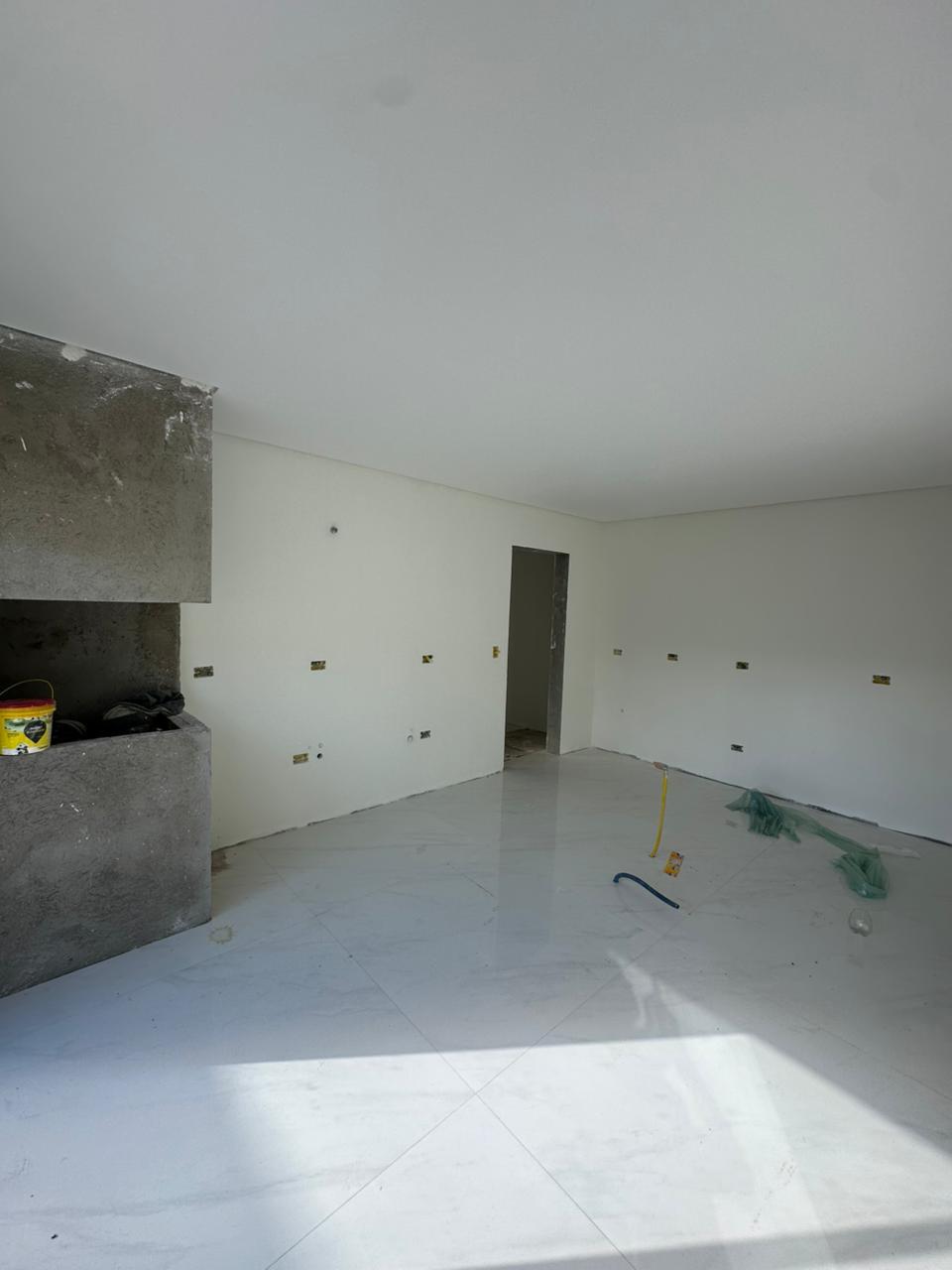 Casa Nova com Piscina no Boqueirão 3 Suítes e 256m  Curitiba n...