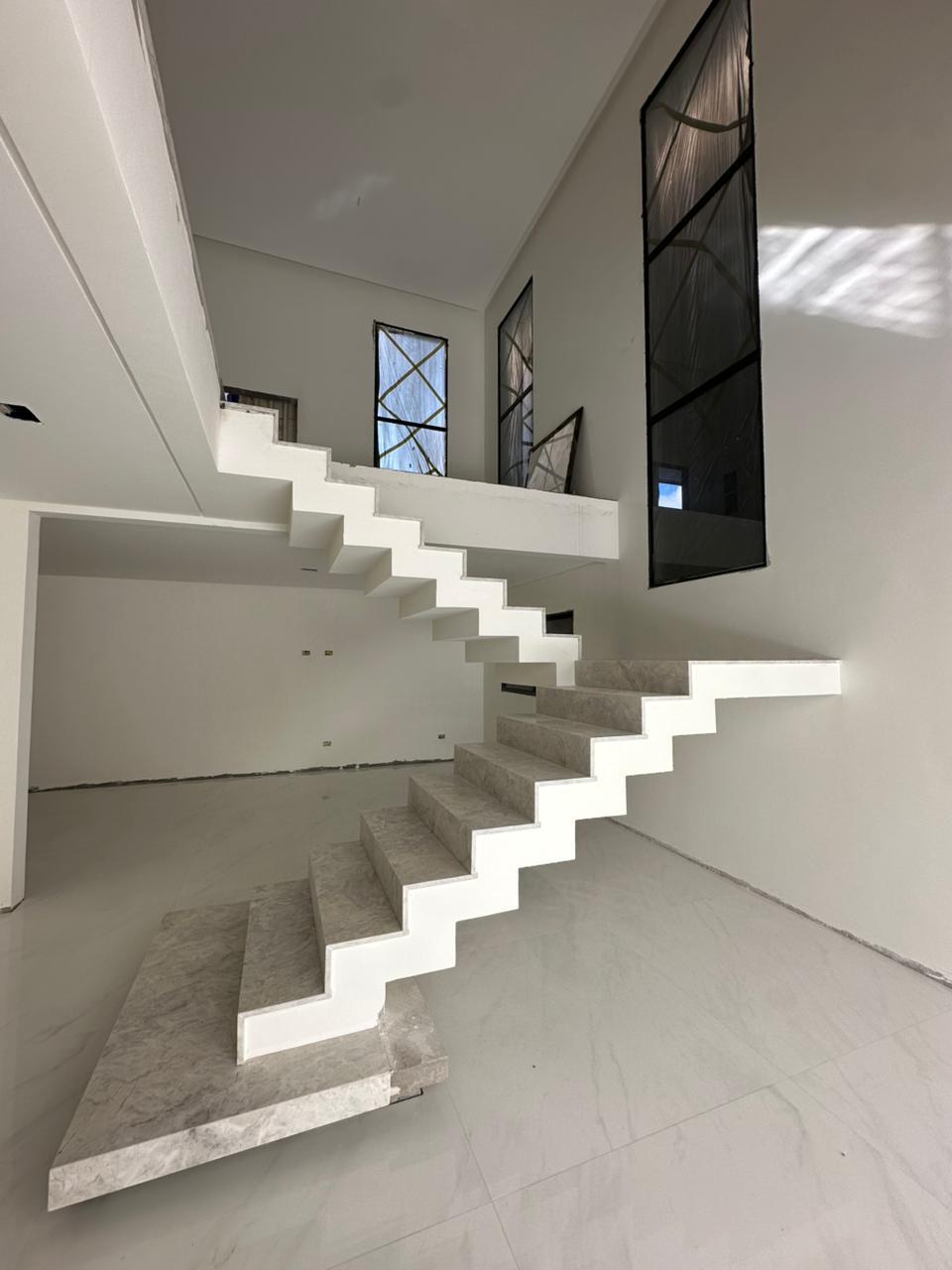 Casa Nova com Piscina no Boqueirão 3 Suítes e 256m  Curitiba n...