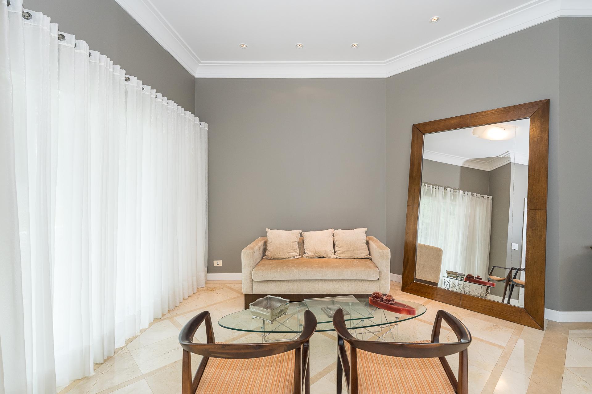 Linda Casa à venda 492m2 , Alphaville Graciosa, PINHAIS - PR