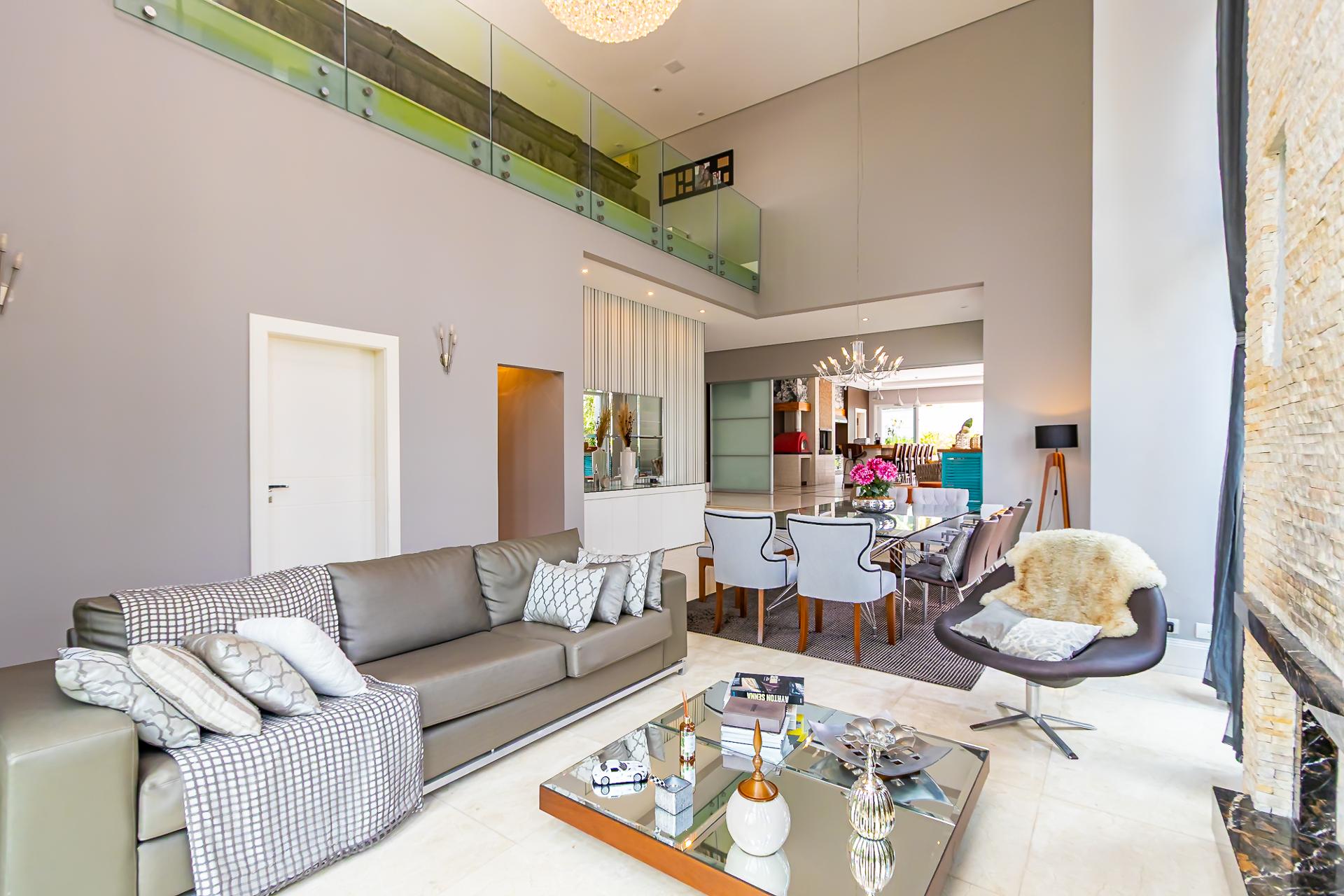 Casa à venda com 551m2, Alphaville Graciosa, PINHAIS - PR