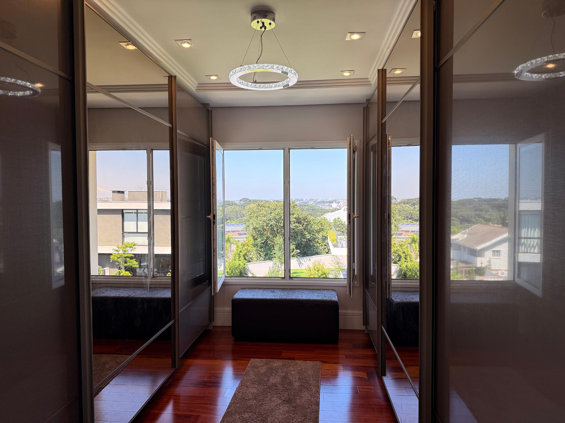 Casa à venda 4 dorm com 547m Alphaville Graciosa, PINHAIS - PR