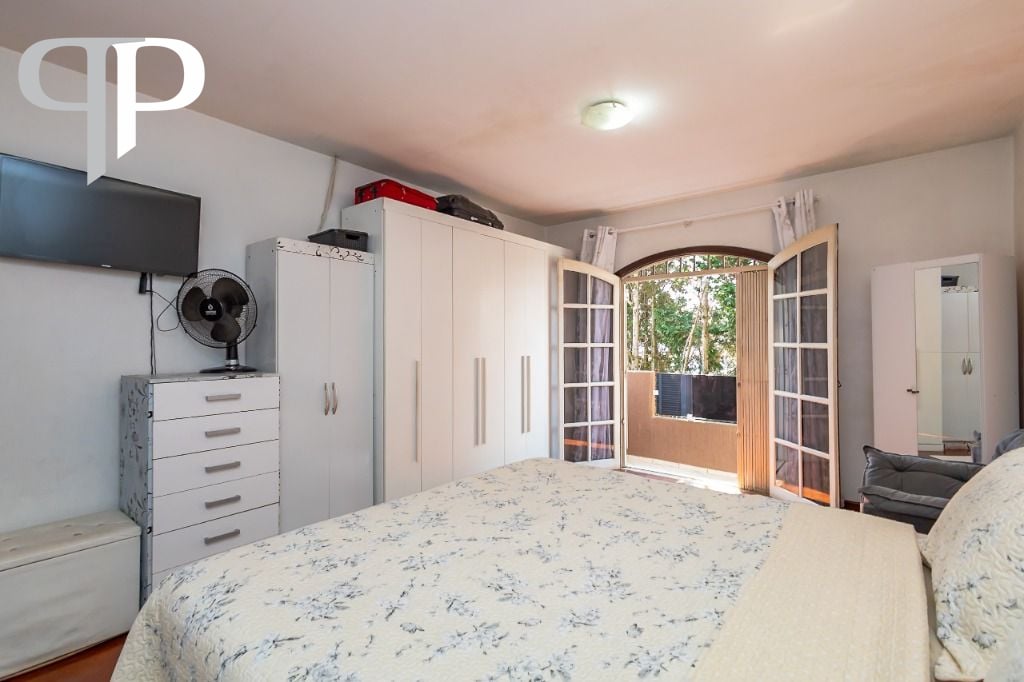 Casa com 3 dormitórios à venda, 122 m  por R  560.000,00 - Atu...