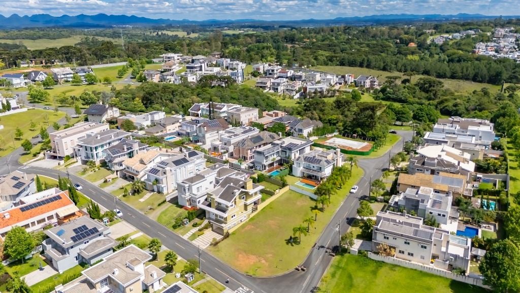 ?tima casa ? venda em Arauc?ria  3 quartos, su?te, garagem e a...